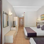 Alados Hotel