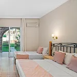 Alados Hotel 2*