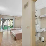 Alados Hotel Turgutkoy