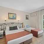 Alados Hotel