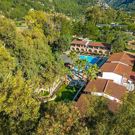 Alados Bed & Breakfast