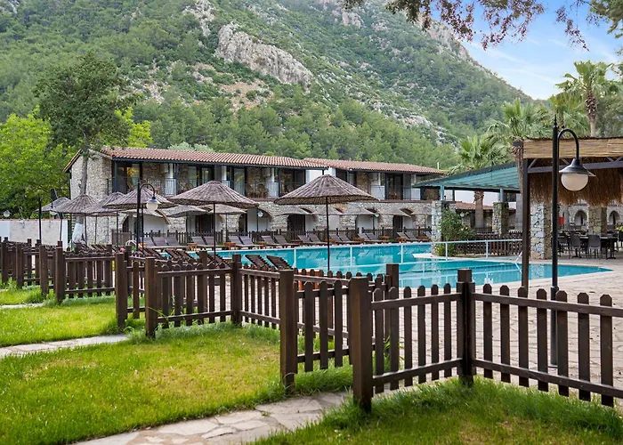 לינה וארוחת בוקר Alados