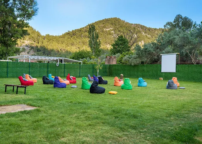 Alados לינה וארוחת בוקר Turgutkoy